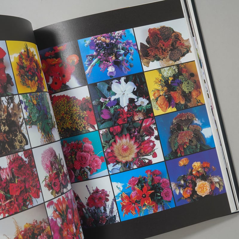 花人生 特別装丁版 / 荒木経惟(Nobuyoshi Araki) | bookobscura