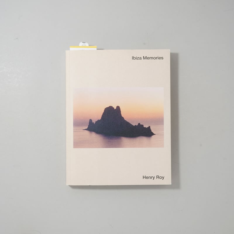 CATEGORY ーused | bookobscura｜写真集専門書店｜写真家による写真集の