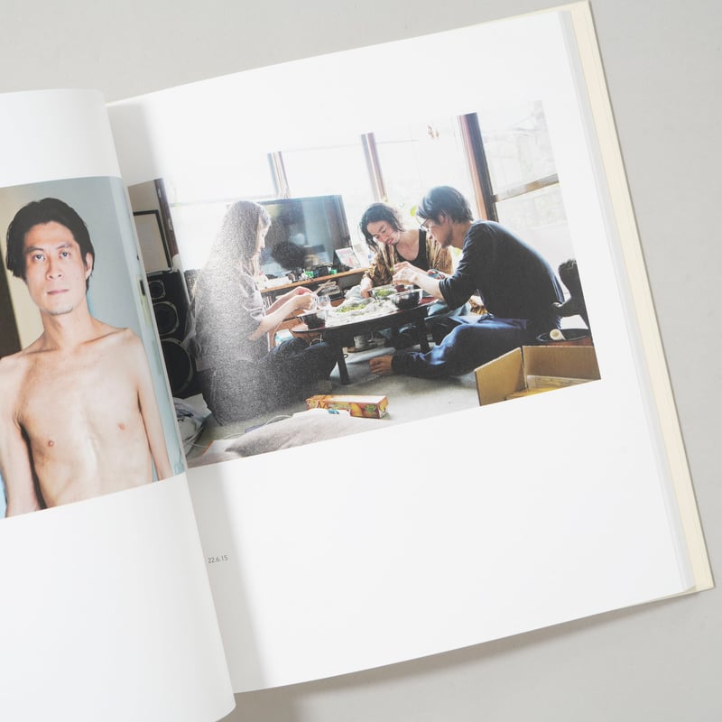 CATEGORY ー portrait | bookobscura｜写真集専門書店｜写真家によ