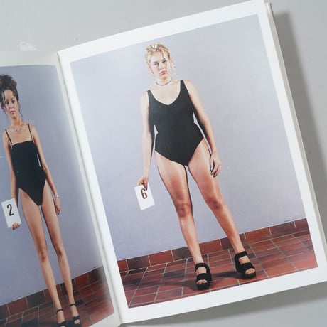 Portraits photographiques et uniformes / Charles Fréger(シャルル・フレジェ)