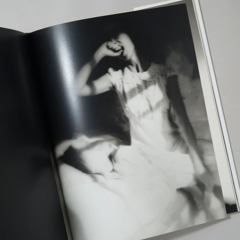 リリアン・バスマン写真集「Lillian bassman / Woman」 WOMEN / Lillian Bassman (リリアン・バスマン) | bookobscu