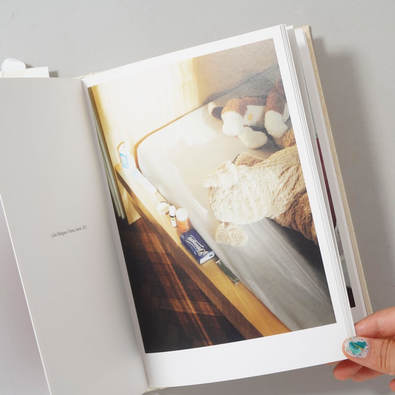 STILL LIFE　一之瀬ちひろ　Chihiro Ichinose　帯付き 一之瀬ちひろ Chihiro Ichinose | STILL LIFE | 翠ブックス | suibooks