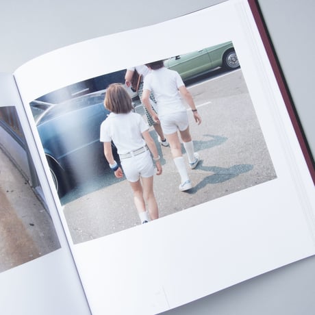 [新刊/New] TRANSPARENCIES: SMALL CAMERA WORKS 1971-1979 / Stephen Shore(スティーブン・ショア)