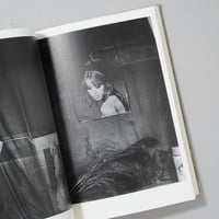 Car girl / 篠山紀信(Kishin Shinoyama) | bookobscura