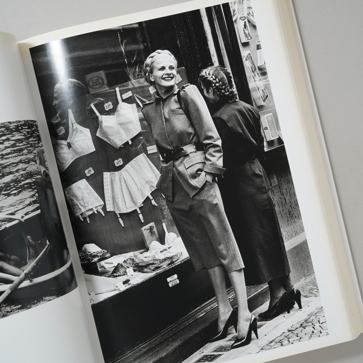 Helmut Newton 写真集　作品集　2冊セット 2025年最新】helmut newtonの人気アイテム - メルカリ