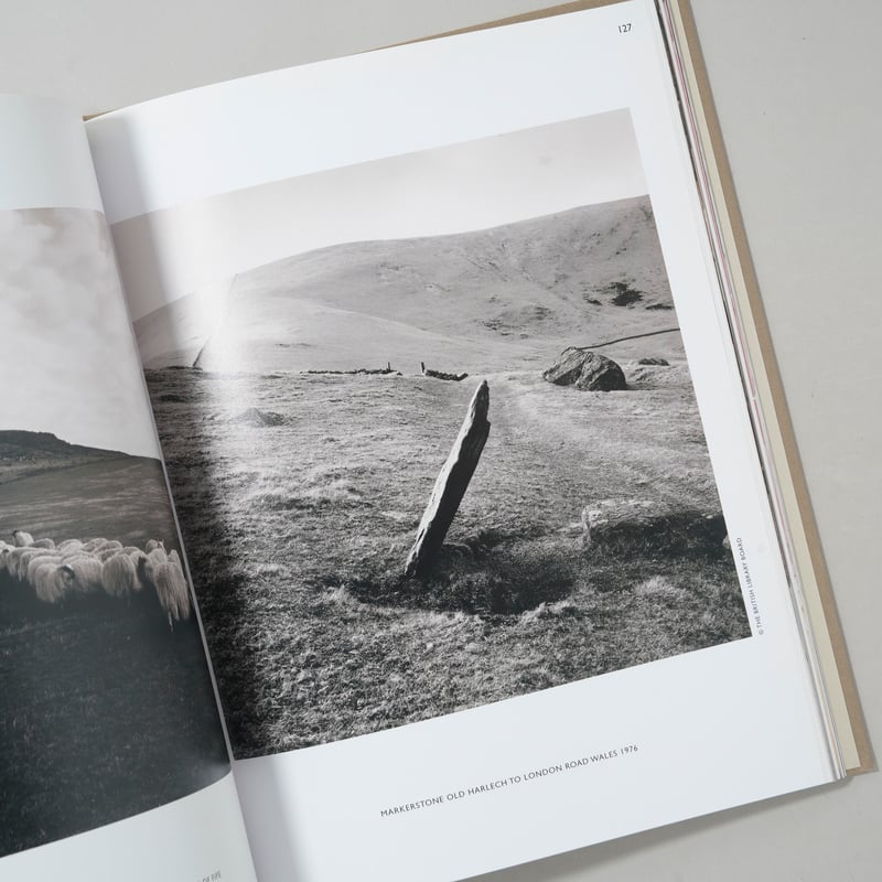 Union issue 9 / Mark Borthwick(マーク・ボスウィック),Ola