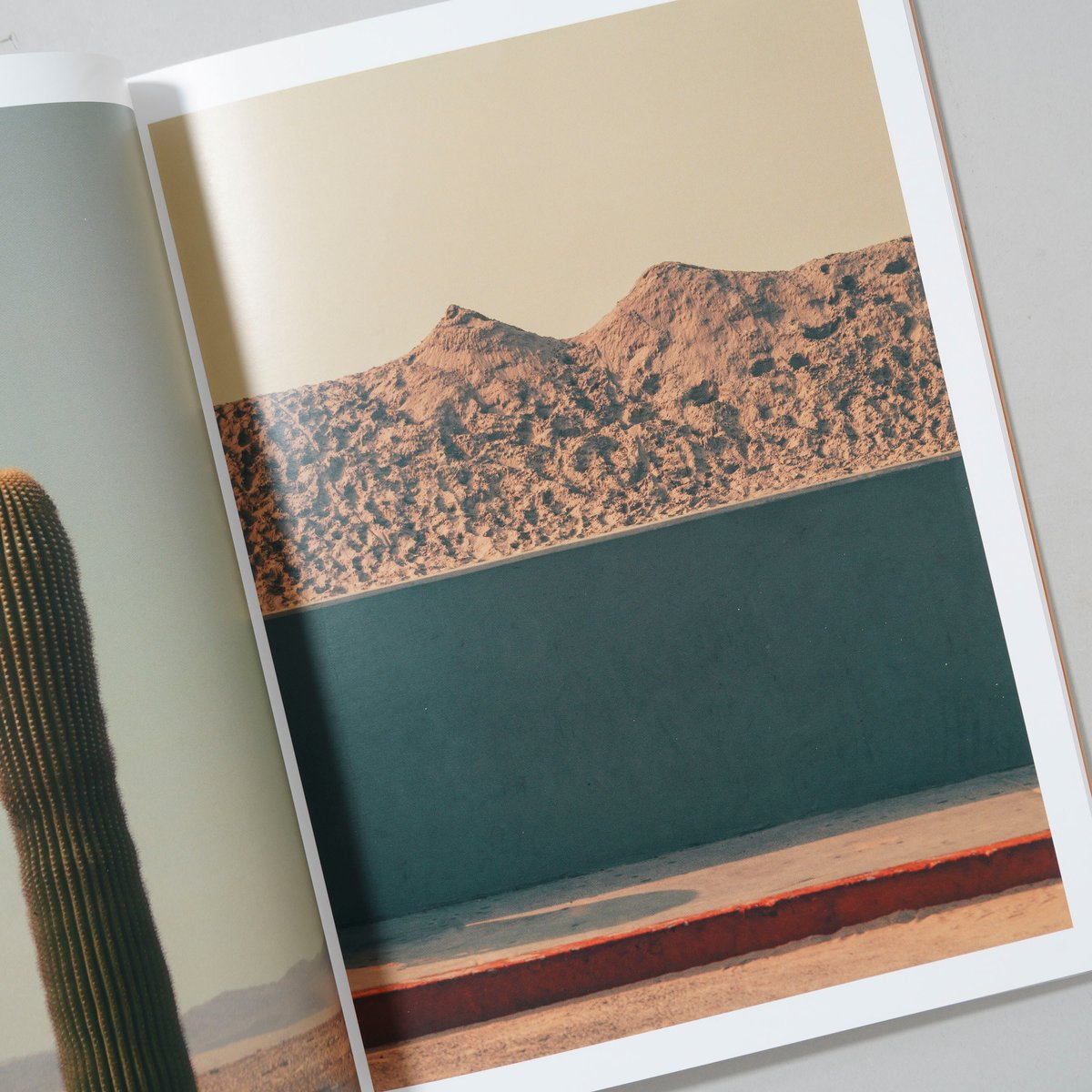 新刊/New] DISTANCES / Romain Laprade(ロマン・ラプラード)