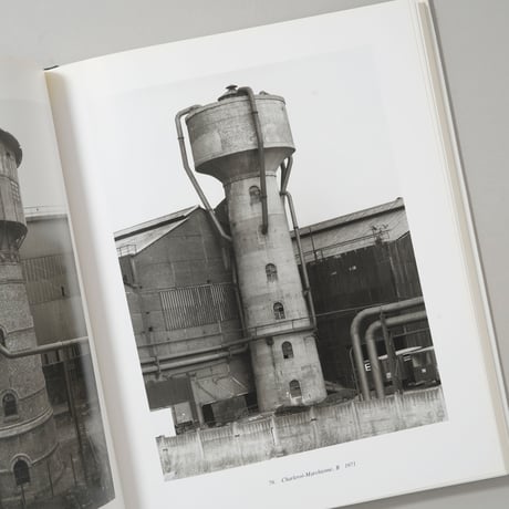 WASSERTURME / Bernd and Hilla BECHER(ベルンド＆ヒラ・ベッヒャー)