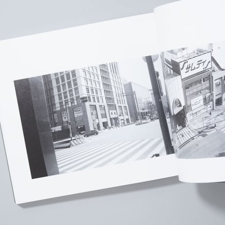 [新刊/New]平行写真 / 富澤大輔(Daisuke Tomizawa)