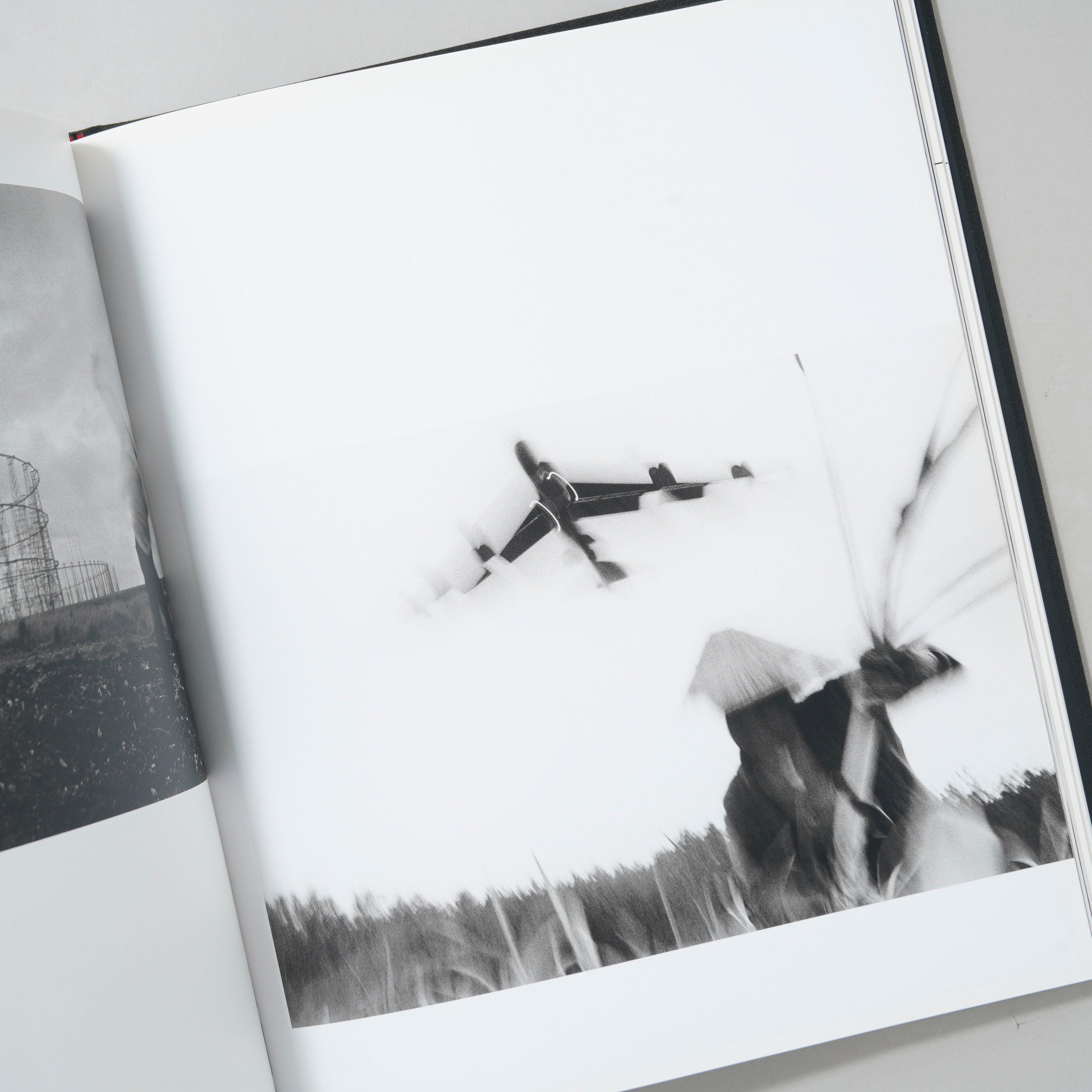 CHEWING GUM AND CHOCOLATE / 東松照明(Shomei Tomatsu) | bookobscura