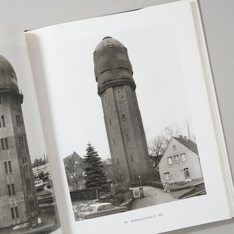 WASSERTURME / Bernd and Hilla BECHER(ベルンド＆ヒラ・ベッヒャー)