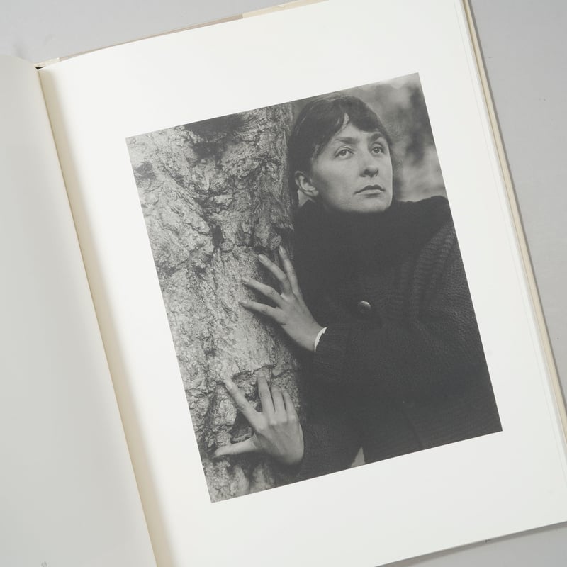GEORGIA O'KEEFFE A PORTRAIT BY ALFRED STIEGLITZ