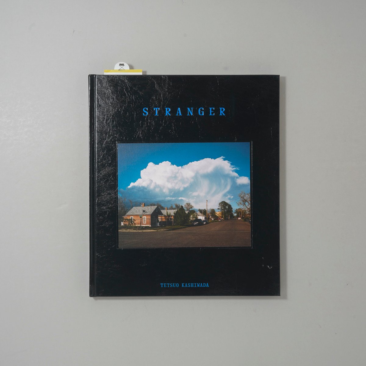 サイン入り　写真集『STRANGER』（柏田 テツヲ） STRANGER / 柏田テツヲ(Tetsuo Kashiwada) | bookobscur