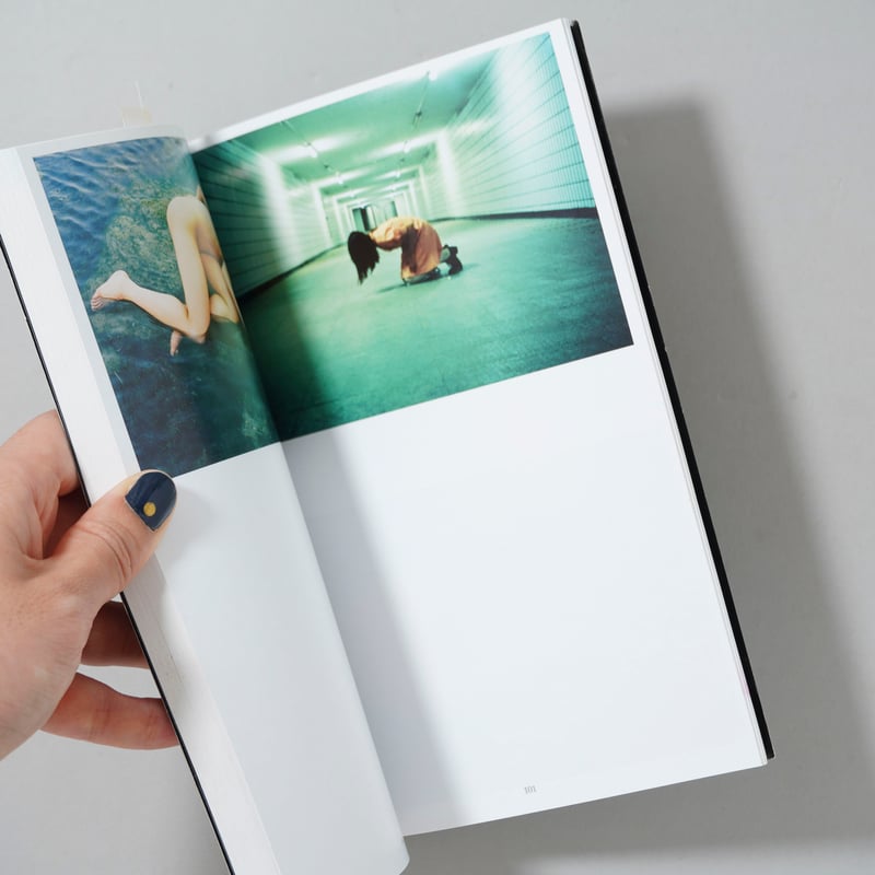 REN HANG PHYSICAL BORDERRLINE 写真集 REN HANG PHYSICAL BORDERRLINE 写真集 Ren Hang Physical