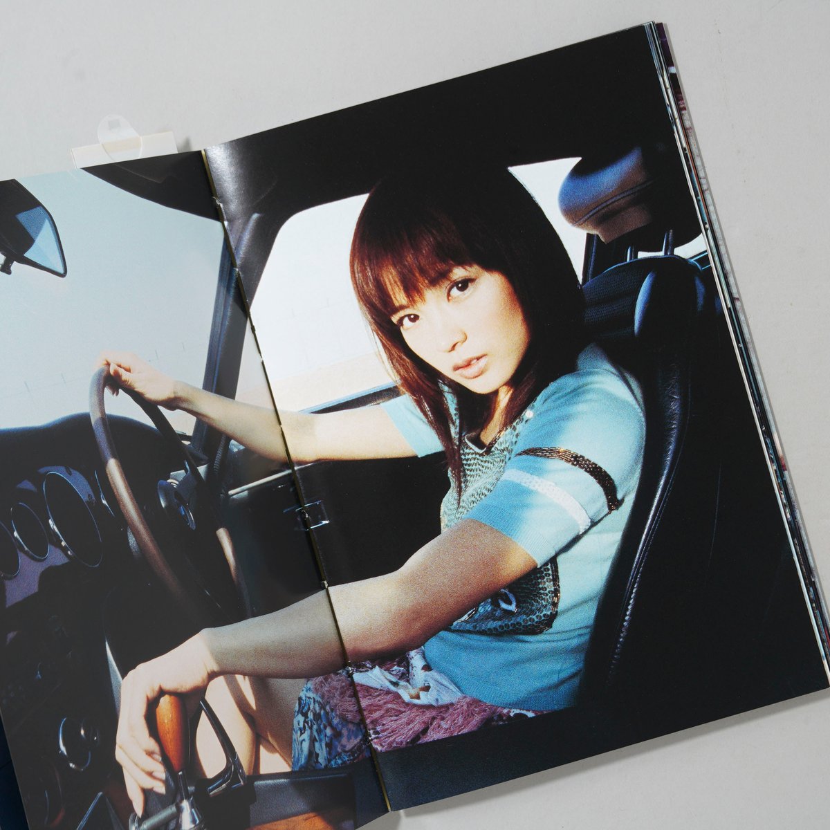 Car girl / 篠山紀信(Kishin Shinoyama) | bookobscura