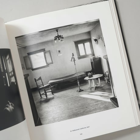 Home Around the World / Elliott Erwitt(エリオット・アーウィット)