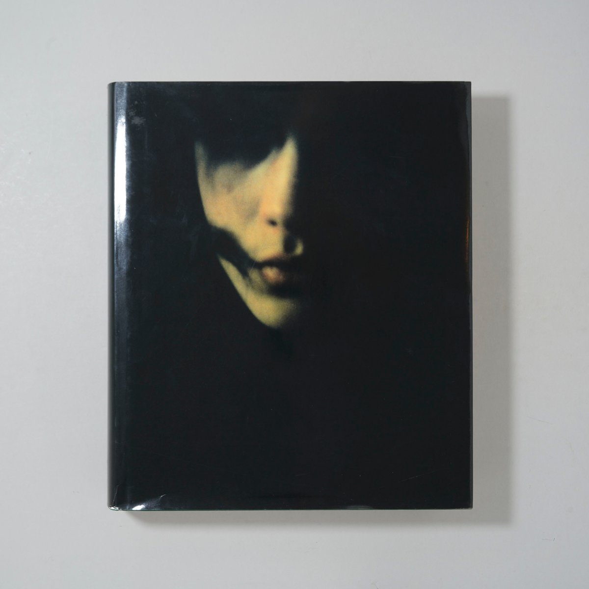Mnemosyne / Bill Henson(ビル・ヘンソン) | bookobscura｜