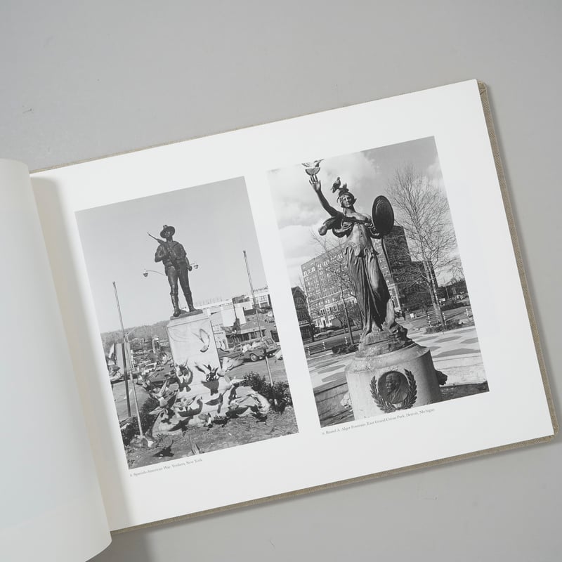 The American Monument / Lee Friedlander(リー・フリード