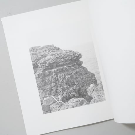 [新刊/New] GALAPA Program No.8 火曜日 / 富澤大輔(Taisuke Tomizawa)