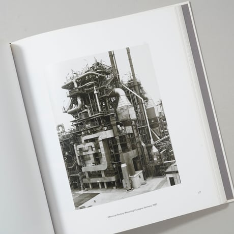 BERND & HILLA BECHER / Bernd und Hilla Becher（ベルント&ヒラ・ベッヒャー）