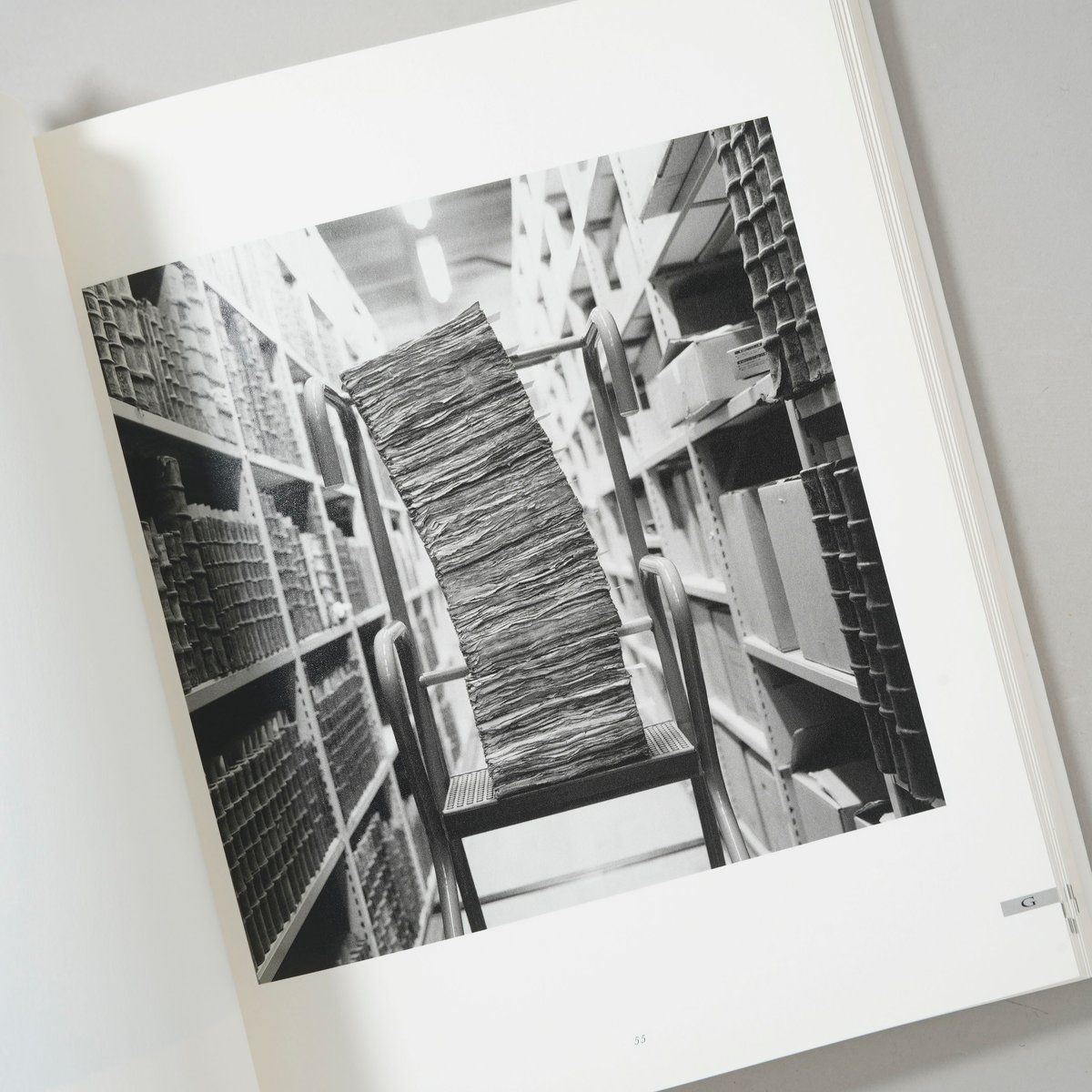 潮田登久子 写真集「ビブリオテカ - 本の景色」2017年 初版 ウシマオダ