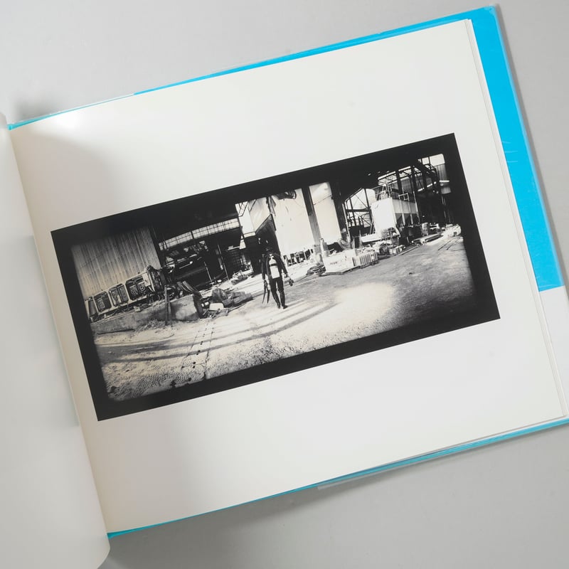 この星 / 野口里佳(Rika Noguchi) | bookobscura｜写真集専門書店｜
