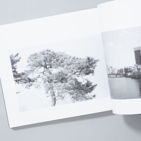 [新刊/New]平行写真 / 富澤大輔(Daisuke Tomizawa)