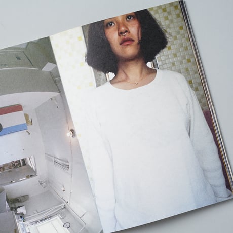 [新刊/NEW]  SELF-PORTRAITS /長島有里枝 (Yurie Nagashima)