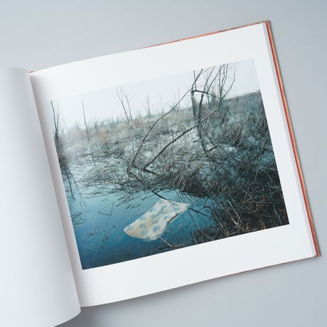 [新刊/New] SLEEPING BY THE MISSISSIPPI / Alec Soth (アレック・ソス)