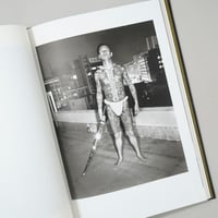 鬼海弘雄 SHANTI Asakusa Portraits - 鬼海弘雄 | shashasha 写々者 - 写真集とアートブック