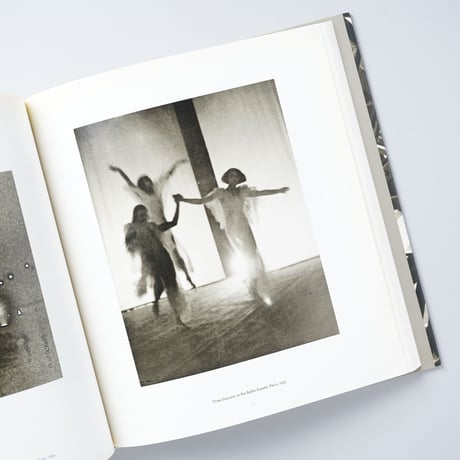 Photography Through the Looking Glass / Ilse Bing(イルゼ・ビング)