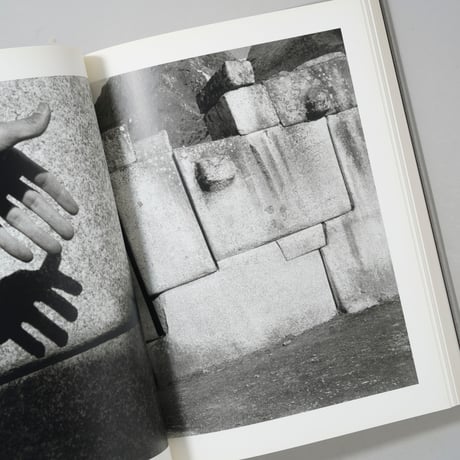 Sergio Larrain (edited by Agnes Sire) / Sergio Larrain(セルヒオ・ラライン)