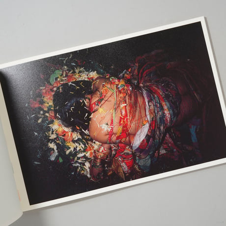 COLORS / 藤原新也(Shinya Fujiwara)