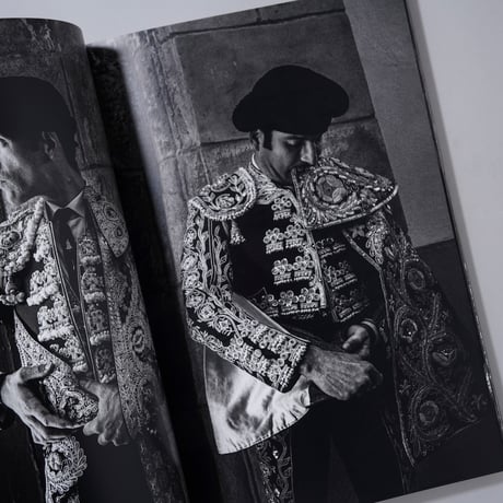Tarde de toros 闘牛の午後 / Manuel Naranjo Martell