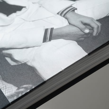 CHEWING GUM AND CHOCOLATE / 東松照明(Shomei Tomatsu)