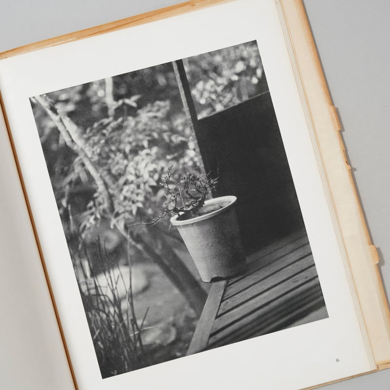 bookobscura｜写真集専門書店｜写真家による写真集の買取｜古本