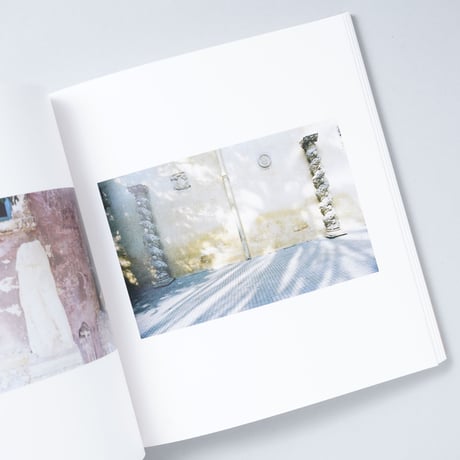 [新刊/New] PUGLIA. TRA ALBE E TRAMONTI / Luigi Ghirri(ルイジ・ギッリ)