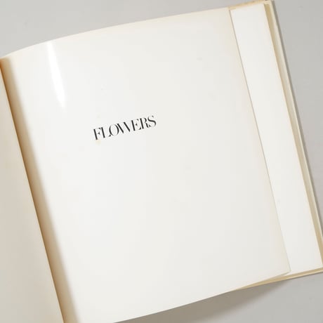 FLOWERS / Irving Penn (アーヴィング・ペン)