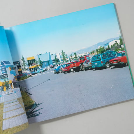 Hyper Ballad: Icelandic Suburban Landscapes / ホンマタカシ(Takashi Homma)
