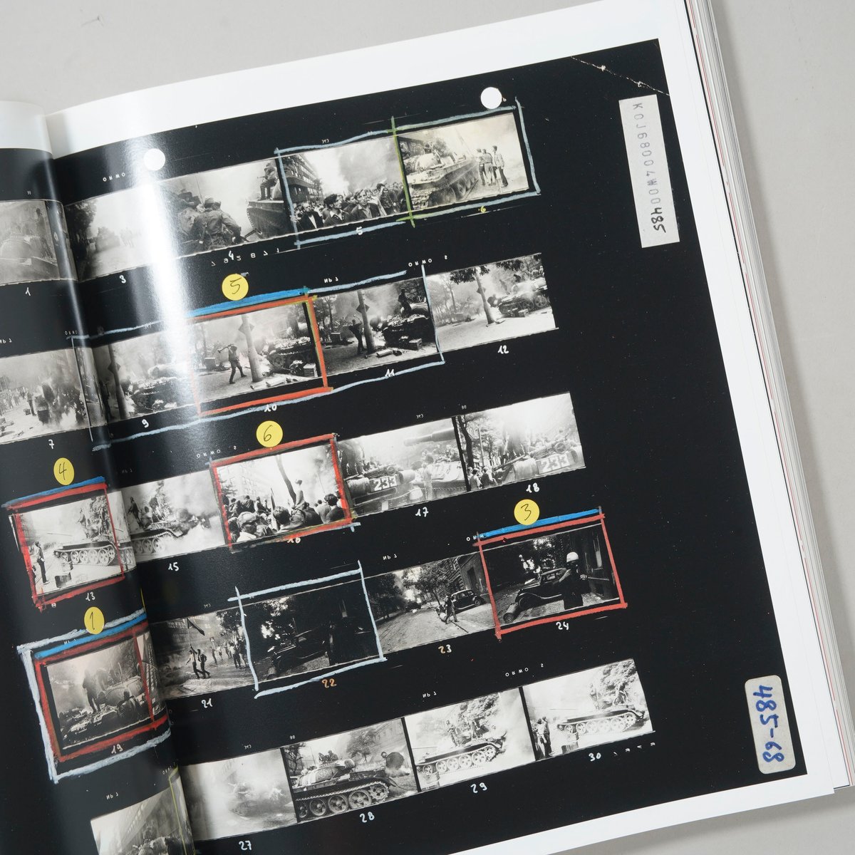 MAGNUM CONTACT SHEETS / Henri Cartier Bresson,