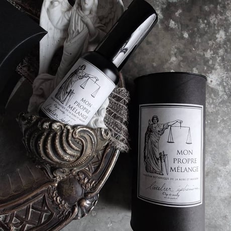 ［PARFUM BOTANIQUE DE LA ROBE ET MAISON］