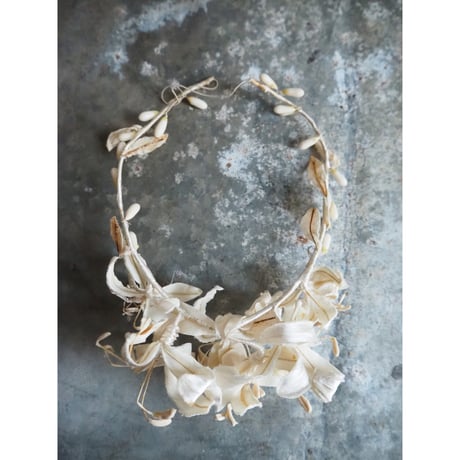 couronne des fleurs