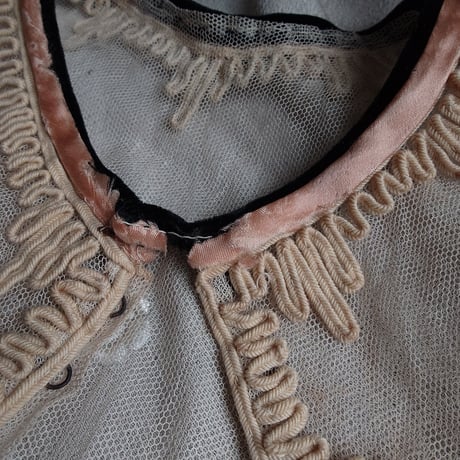 愛らしいﾁｭｰﾙのgilet