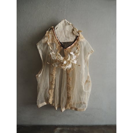 愛らしいﾁｭｰﾙのgilet