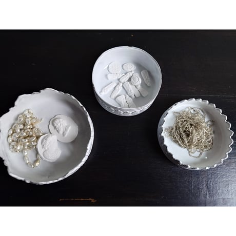 CARRON  Couronne serving bowl