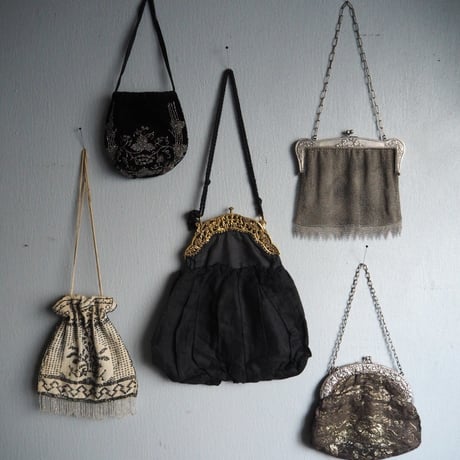 sac noir avec anges