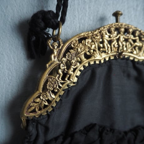 sac noir avec anges