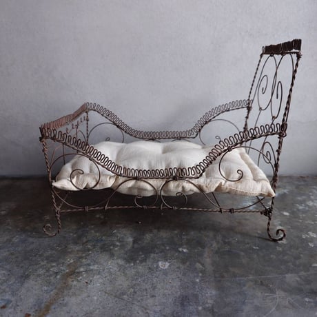VOX POPULI 　ちいさなbed objet