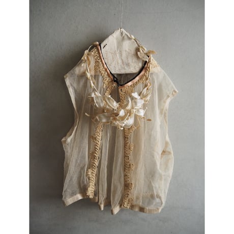 愛らしいﾁｭｰﾙのgilet