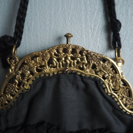 sac noir avec anges